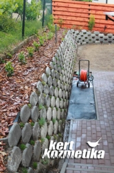 oldalsó kertrész, flórakosár támfal (38)